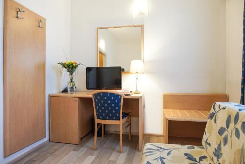 Triple Room image 9