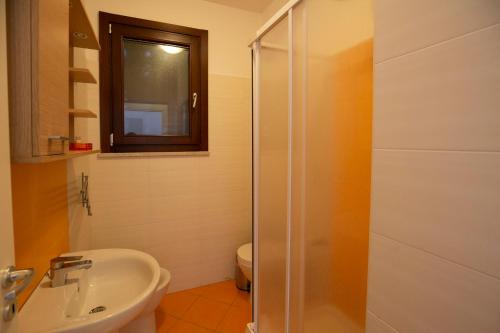 Two-Bedroom Apartment (3 Adults) image 10