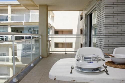 Apartamento La Caleta II Inmomart - image 3
