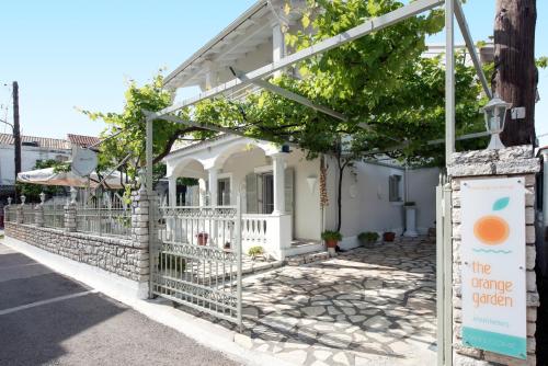  The Orange Garden, Pension in Kassiopi