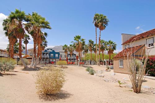 Palm Canyon Hotel and RV Resort