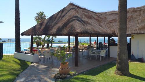 Frontline Beach Mi Capricho P14 4A