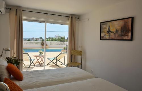 1 double bed
