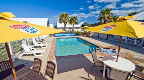 Torquay Tropicana Motel