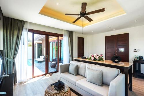 Triple Tree Beach Resort Triple Tree Beach Resort