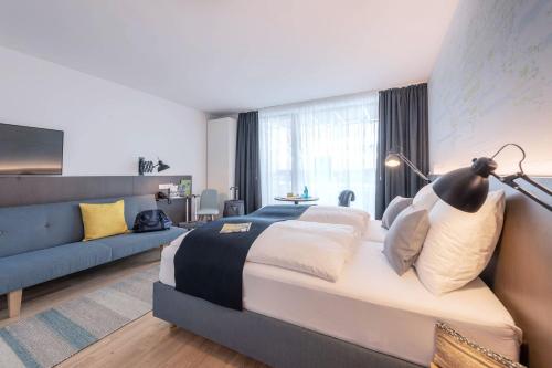 JUFA Hotel Hamburg HafenCity - main image