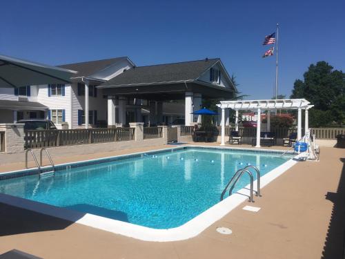 St. Michaels Inn - image 13