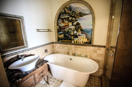 147095007 Three Rivers Lodge and Villas