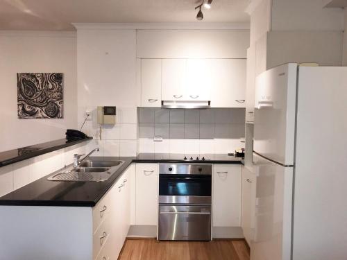Two-Bedroom Apartment with Balcony image 10