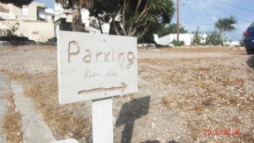 Kokos Traditional Houses - image 12