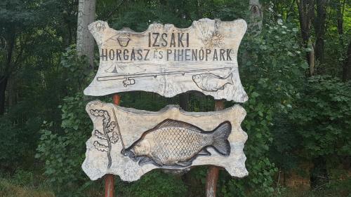  Izsáki Horgász- és Pihenőpark, Pension in Izsák bei Tabdi