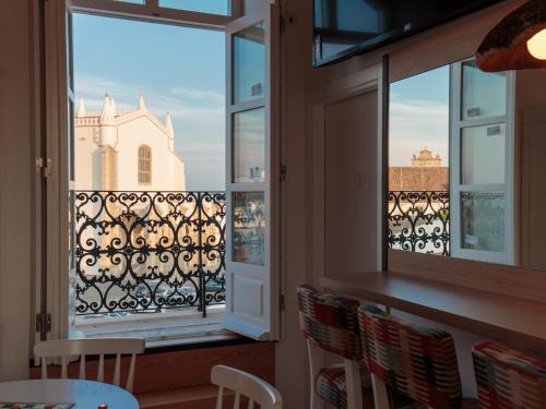 Felles stue/TV-område, Heaven Inn Suites & Terrace in Évora