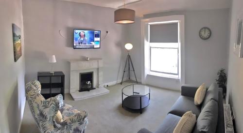 Donnybrook Townhouse - image 14