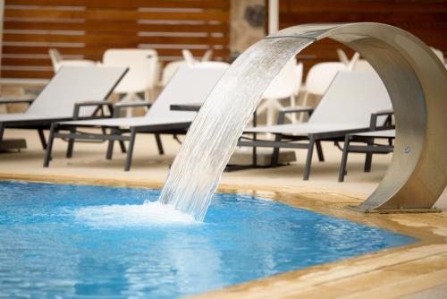 Poseidon Hotel - image 3