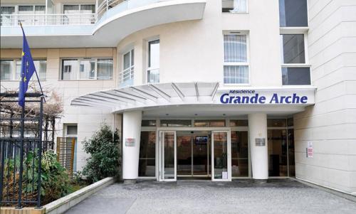 Séjours & Affaires Courbevoie Grande Arche - image 4