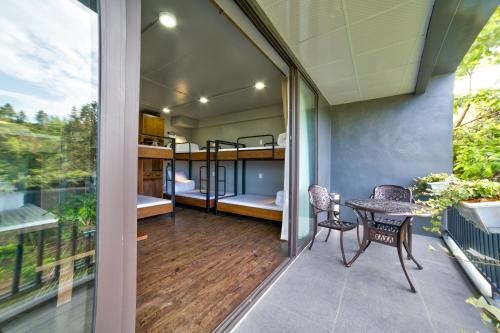 Balcony/terrace, Lustig Hostel in Sapa