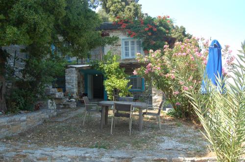 Pilion-Unique House at the Aegean Sea