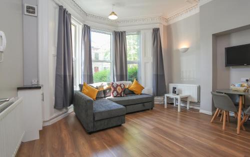 Twenty9, Newly Refurbished 1 Bed Near Queens University, , County Antrim