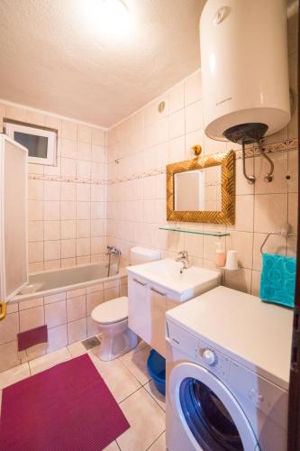Apartmani Kala - image 12