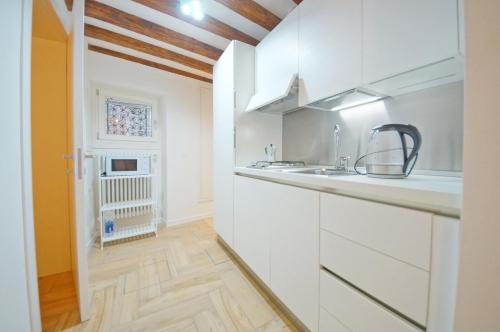 DolceVita Apartments N 413, Benátky (fotografie 3)