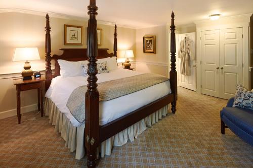 Cape Arundel Inn