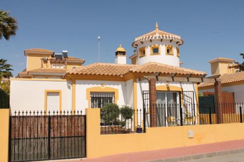  Casa Alegria Mazarron, Pension in Mazarrón bei La Majada