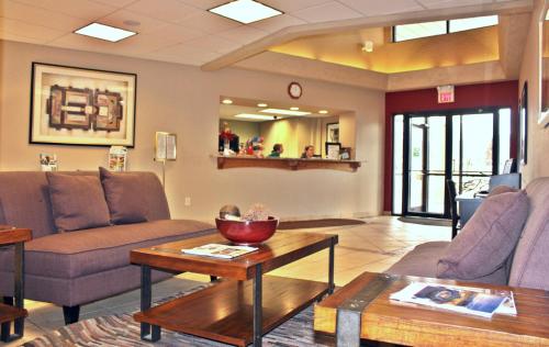 大厅, 密苏拉百老汇会议中心酒店 (Broadway Inn Conference Center Missoula) in 密苏拉(MT)