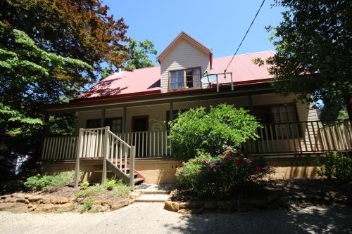 A Hotel Com Kiah Cottage Holiday Home Blackheath Australia