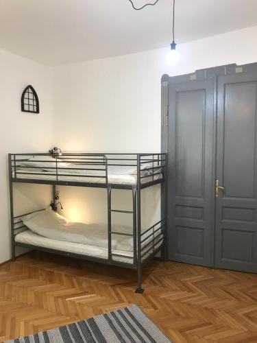 Passpartout Hostel - image 8
