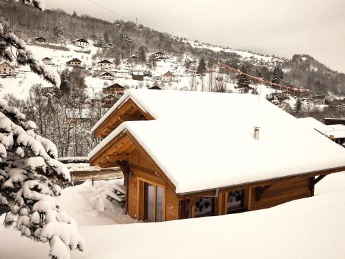 Spacious chalet in La Bresse with sauna