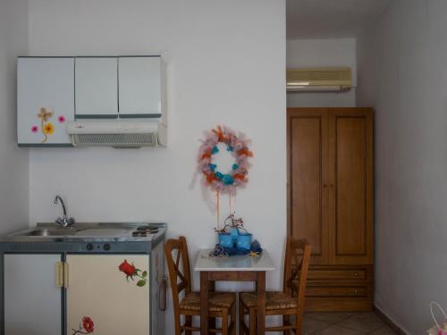 Manos Apartments - image 9