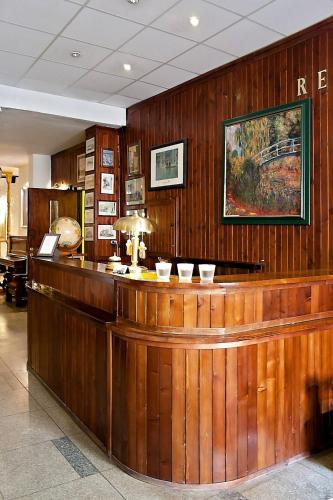 Lobi, Hotel Pod Orlem in Torun
