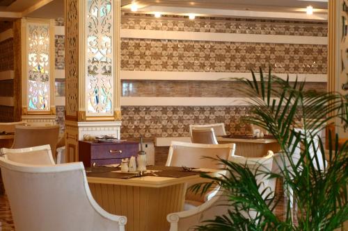 Étterem, Spring Hotel in Novxanı
