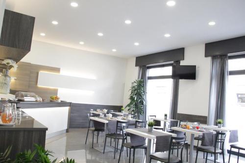 Hotel Siro - image 12