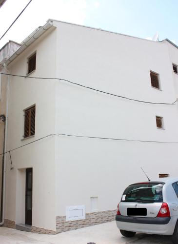  Nana Marusa Home in Pag