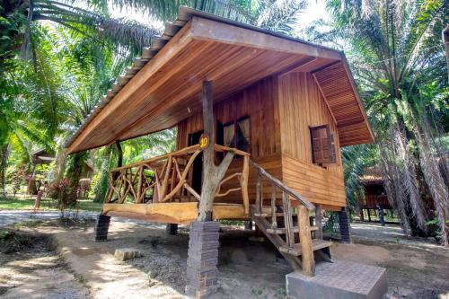 Khaosok Palmview Resort