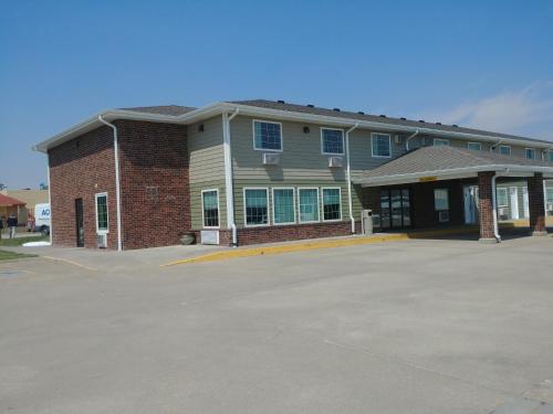 Boarders Inn & Suites by Cobblestone Hotels - Broken Bow