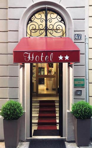 ホテル ドゥエ ジャルディーニ