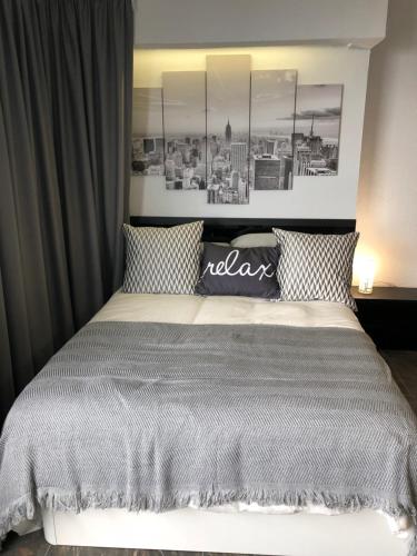 Marbella - Elviria Top Floor Loft Next to Nikki Beach Fantastic Sea Views, Marbella