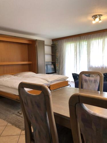 St Martin Apartments - image 8