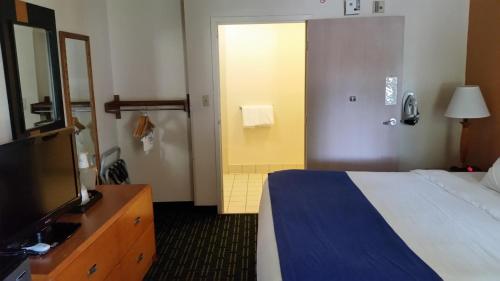 King Room, Disability Access, Non-Smoking