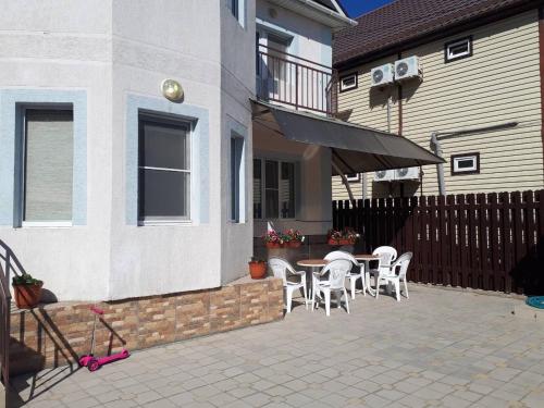 Guest House Zhasmin - image 6