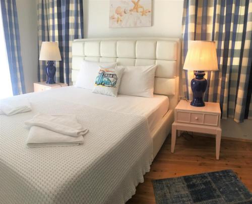 Standard Double Room image 9