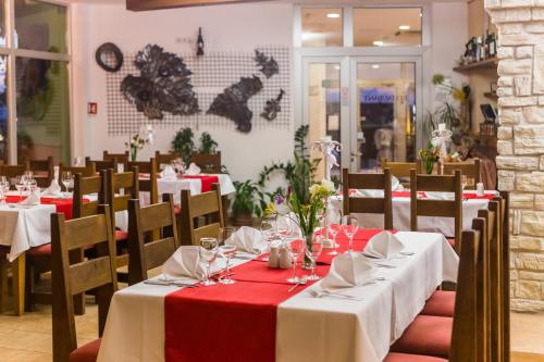 Restorāns, Hotel Merlot in Opuzen
