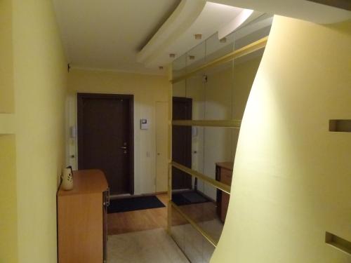 Lux Apartment on Tsvetochny Bulvar - image 2