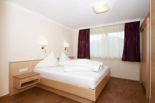 Apart Miramunt - main image
