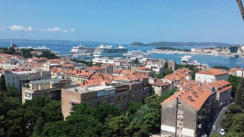 Sweet apartment with beautifull view - Location saisonnière - Split