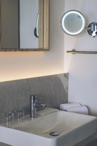 AYA Seahotel - Adults Only - image 2