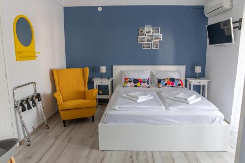 1 queen bed