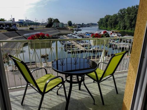 Apartments Marina - image 14